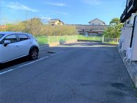 レオパレス川口 駐車場