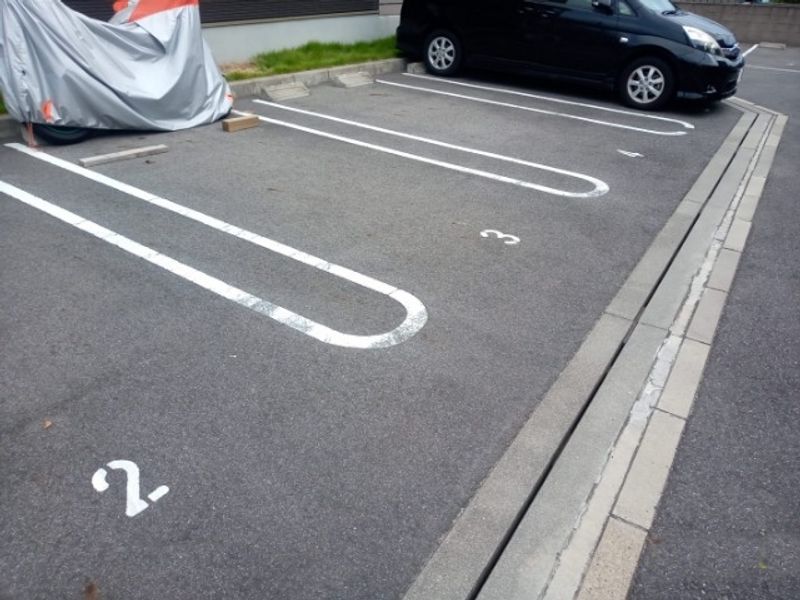 ミランダＢＥＬＬ栄 駐車場