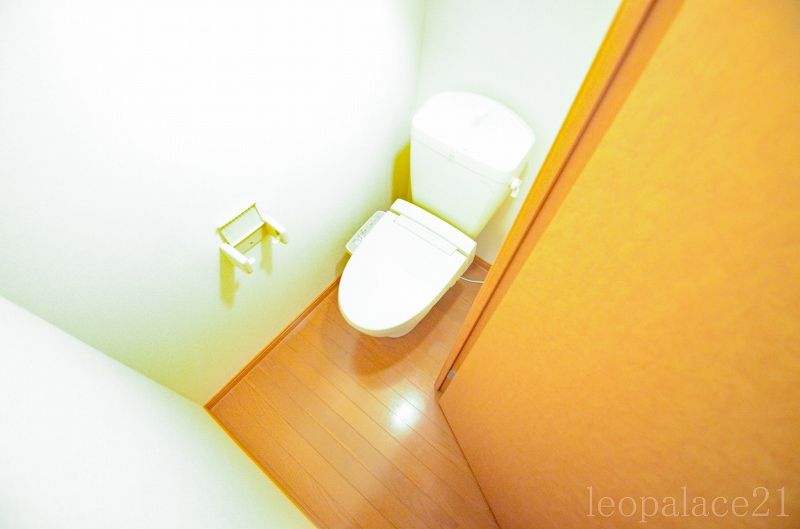 レオパレス弥生が丘 トイレ