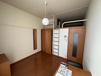 レオパレスルーメン 寝室
