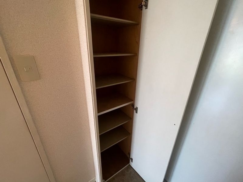レオパレス芝茶屋 玄関