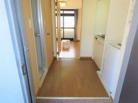 レオパレスファーストステージＳ 玄関