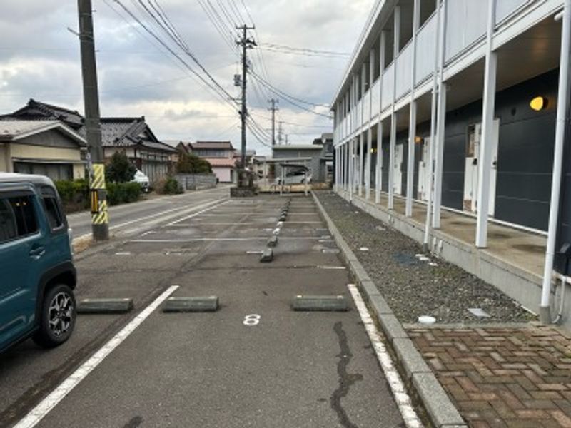 レオパレスエステート 庭