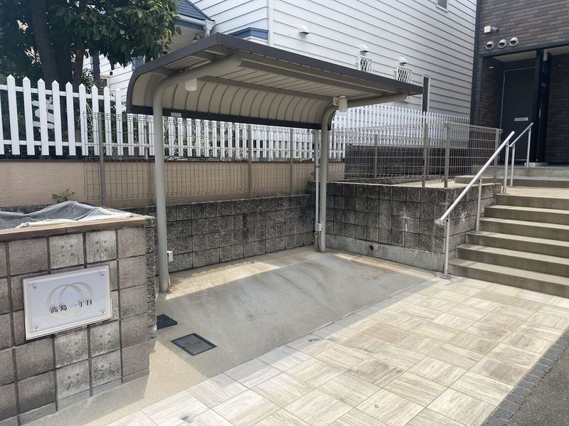 レオネクスト高島一丁目 共用部分