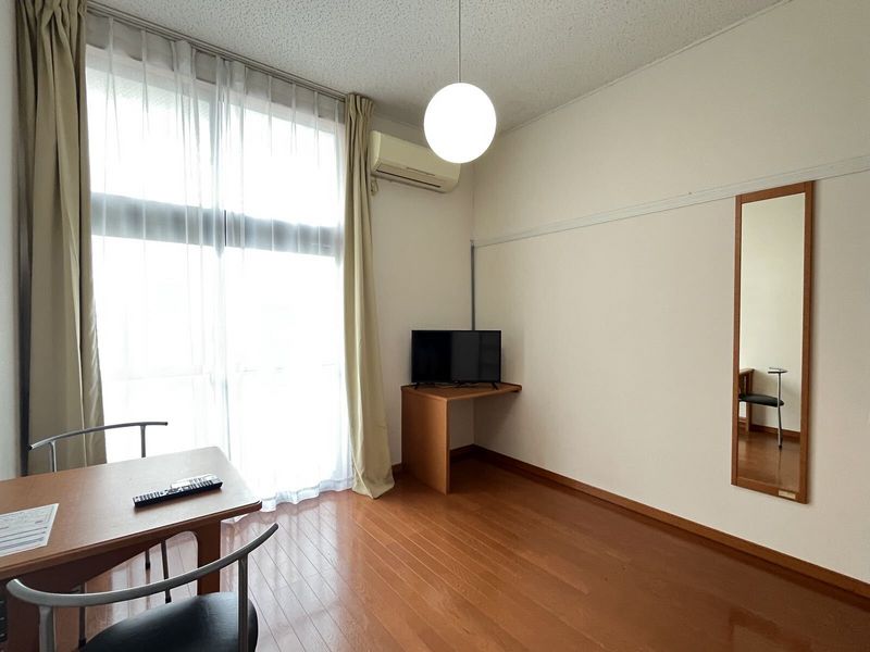 leopalace Wakaba Living room