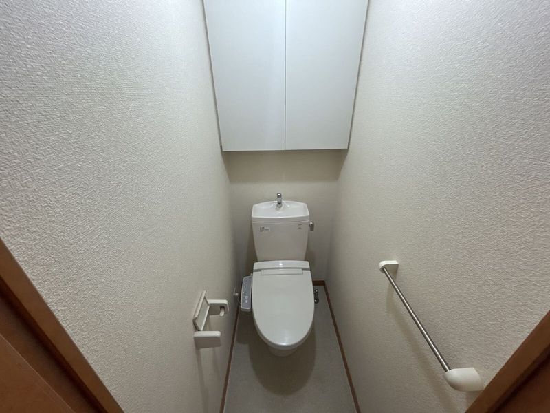 レオパレスエミネンス トイレ