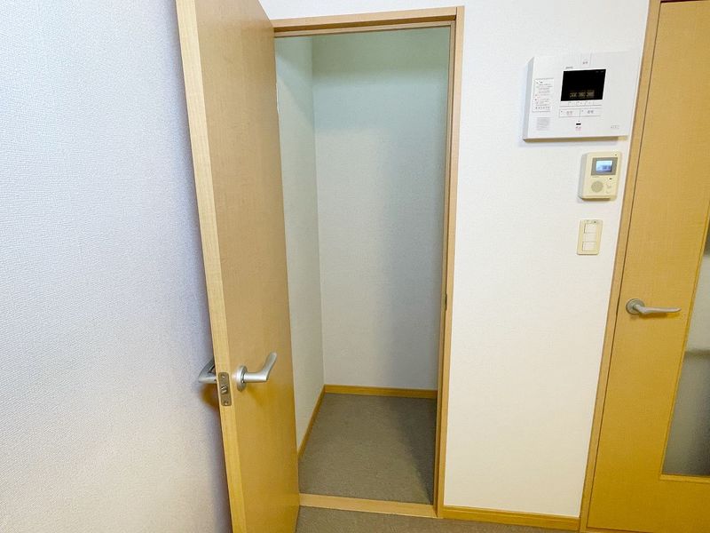 レオパレスシルフィード 収納