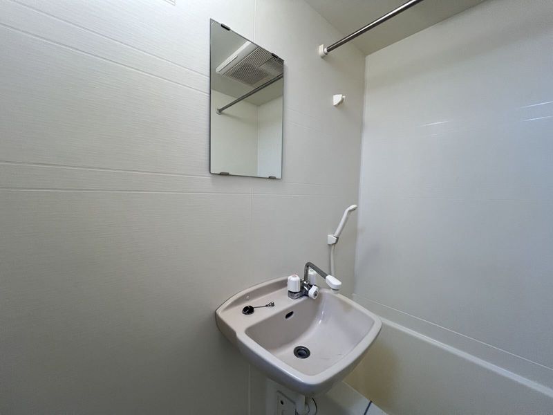 レオパレスエスポワールメゾン 洗面台