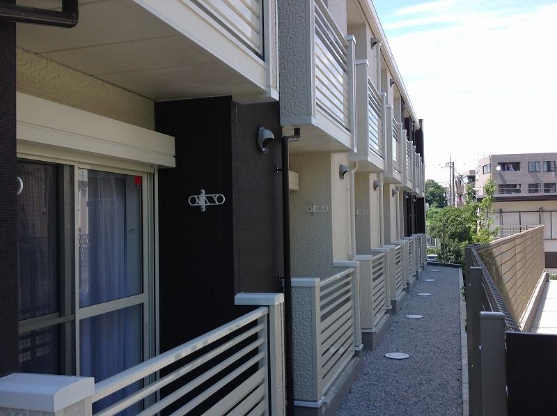 LEONEXT White Hills III View