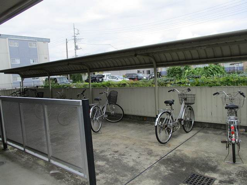 レオパレスグリーンアルタ 共用部分