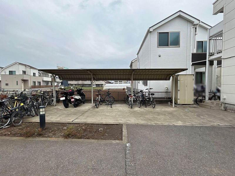 レオパレスフォレストⅡＡ 共用部分