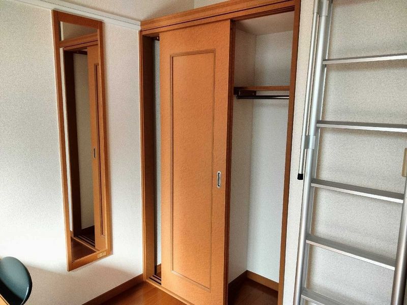 レオパレスエスペーロⅡ 収納