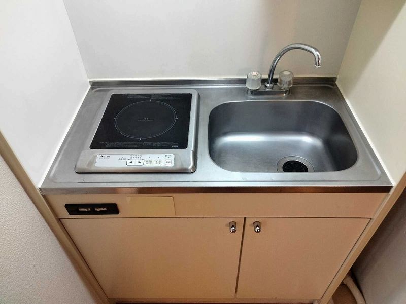 レオパレスホワイエⅢ キッチン