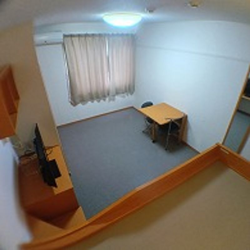 レオパレス長尾 居間