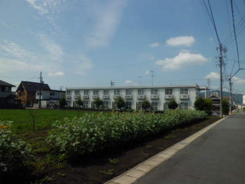 レオパレスＷＥＳＴ　ＣＯＵＲＴ 眺望