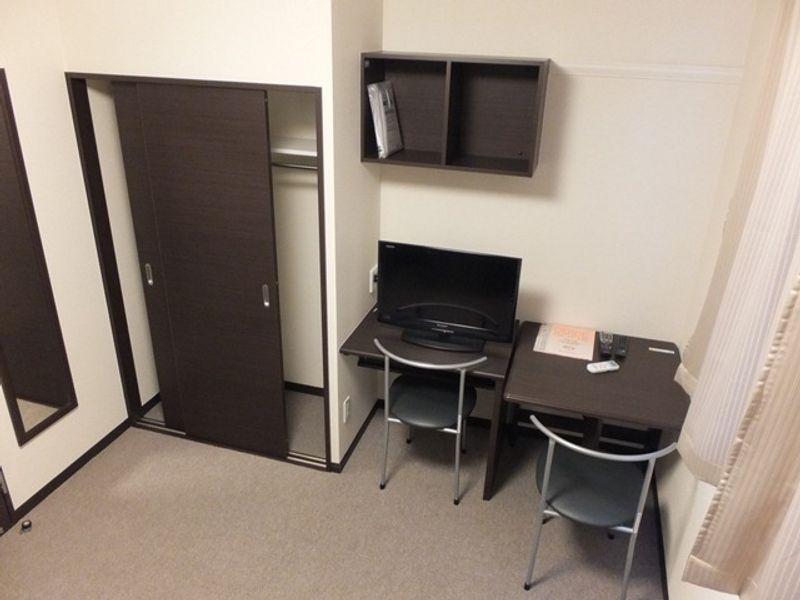 レオパレス吹上の杜 居間