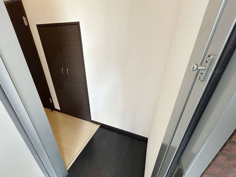 LEONEXT Reveur III 현관