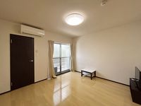 クレイノグリーンヒルズⅡ 居間