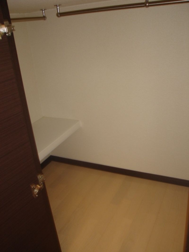 レオネクスト真畔町 収納