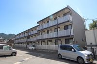 レオパレスグランデタカヤマ 外観