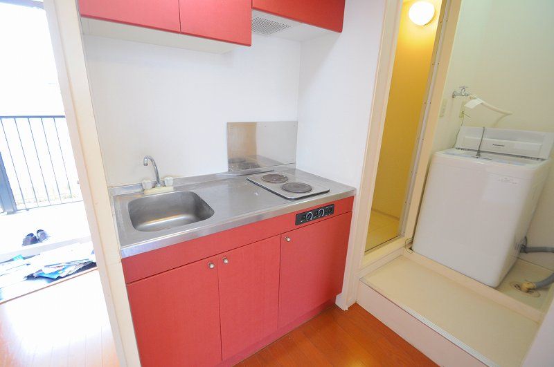 leopalace Plum Hill Kitchen