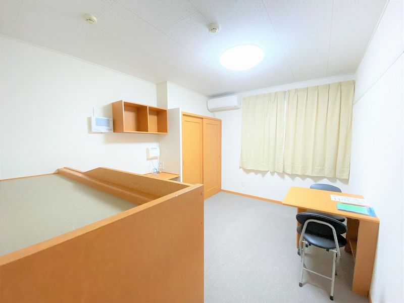 レオパレスみやび 居間