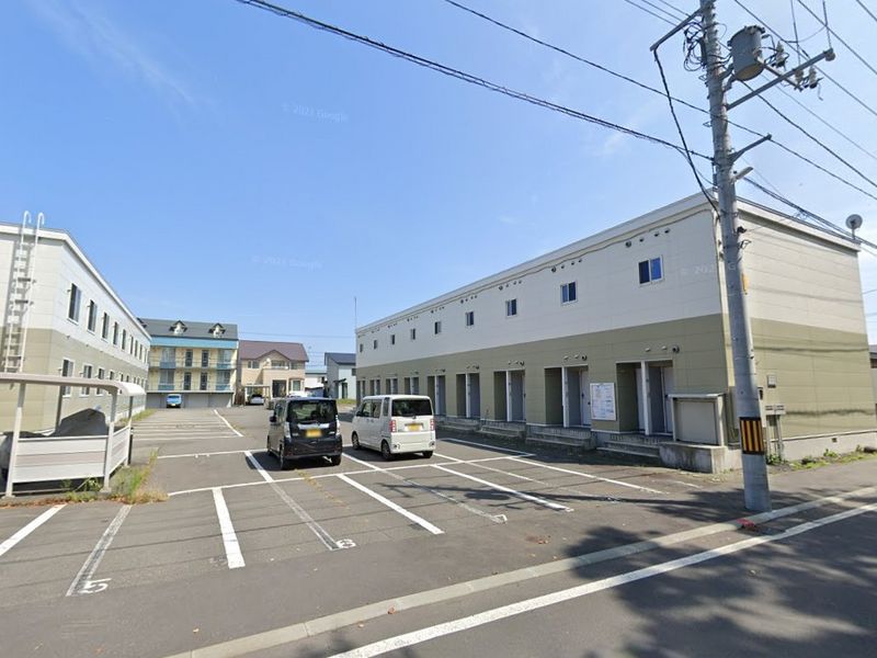 レオパレスステラⅡ 駐車場
