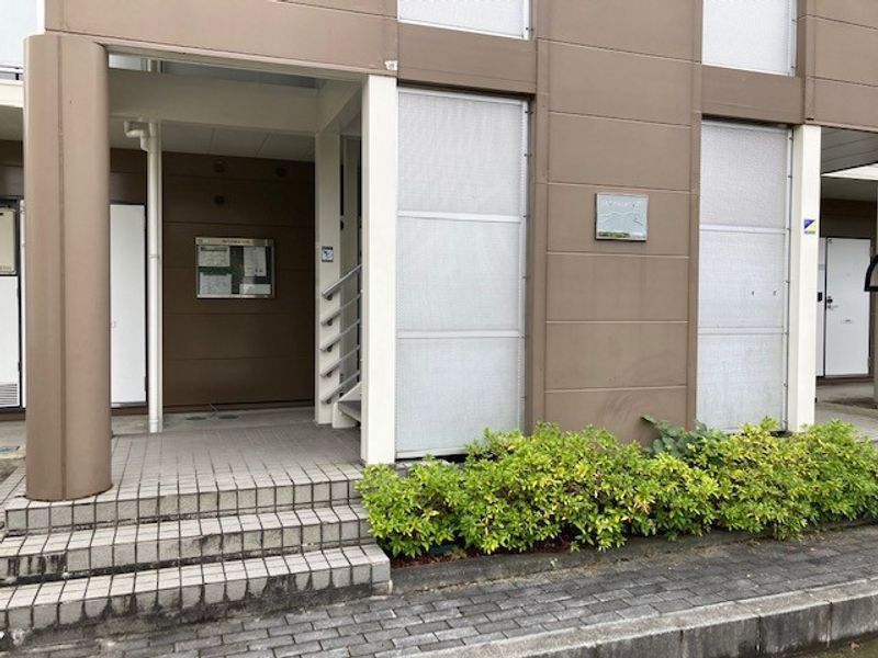 レオパレスラ・ヴィー 共用部分