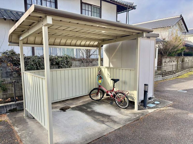レオパレスコンセール花園 共用部分