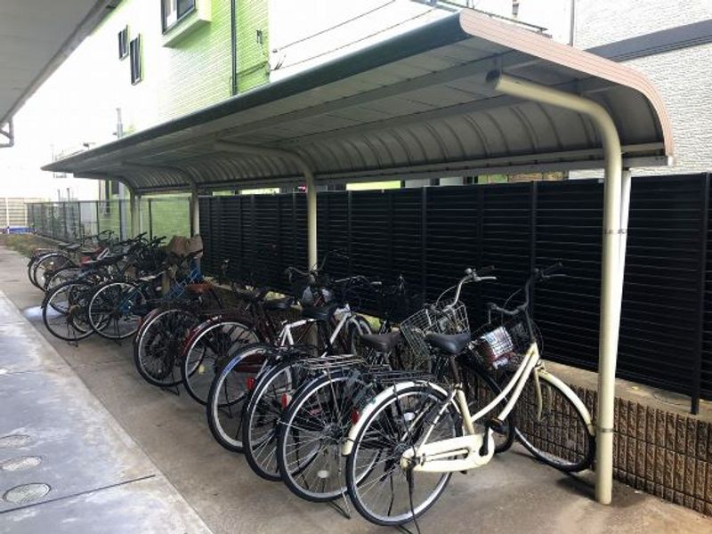 レオパレスブルーム　スミ 共用部分