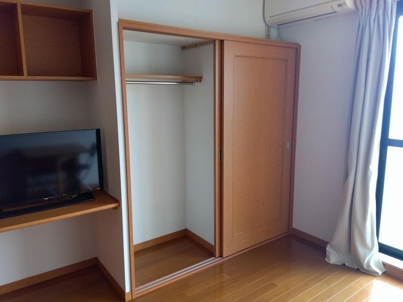 レオパレスメゾンドゥ　ベルヴュ 収納
