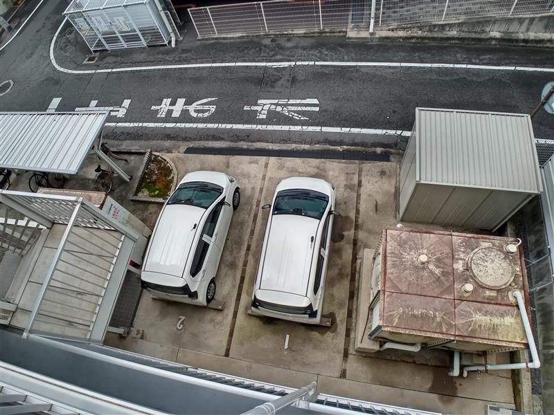 レオパレスフレア駅元町 駐車場