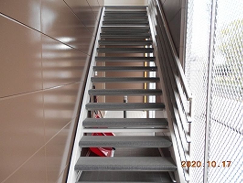 レオパレスコラージュ 共用部分