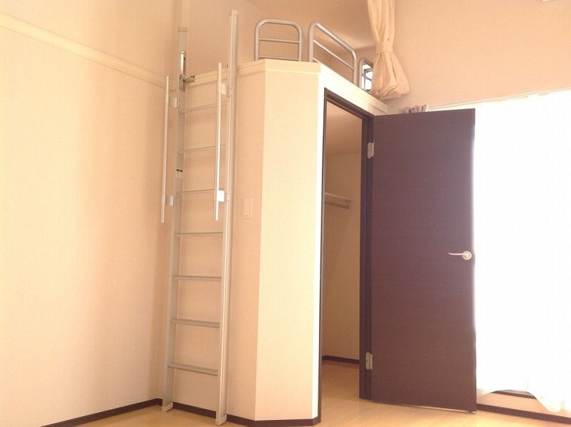 MIRANDA Sanbongi Storage