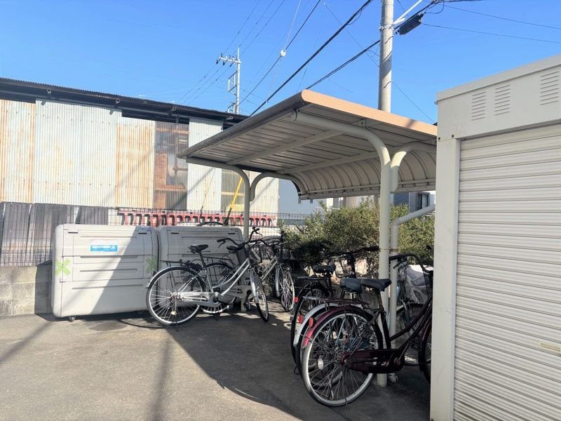 レオパレスフローラ 共用部分