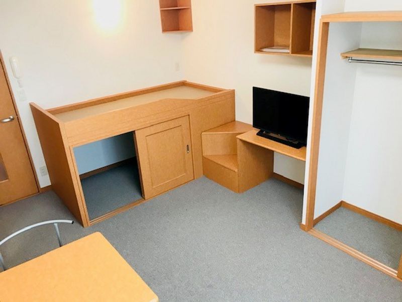レオパレスベルエポック 寝室
