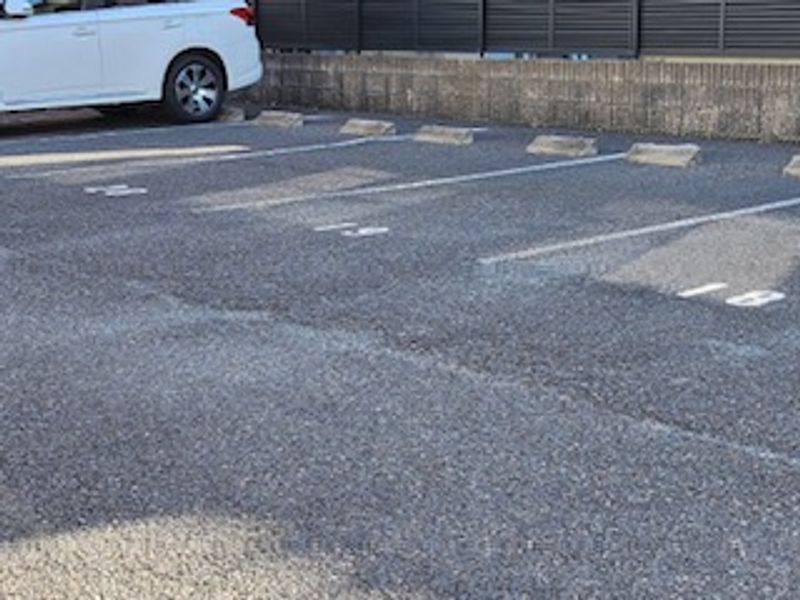 レオパレス三河よしはまＢ 駐車場