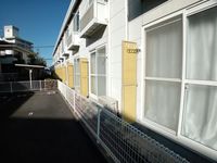 レオパレスラティエーラ１ 外観