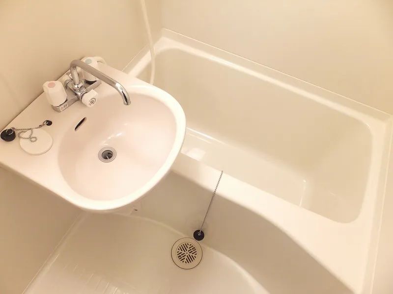 レオパレス西砂川 風呂