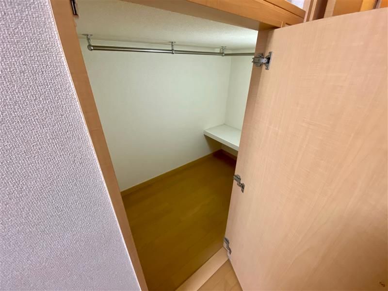 leopalace Hayase Storage