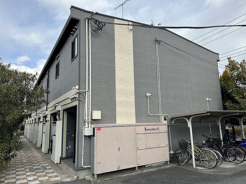 レオパレス太陽 エントランス