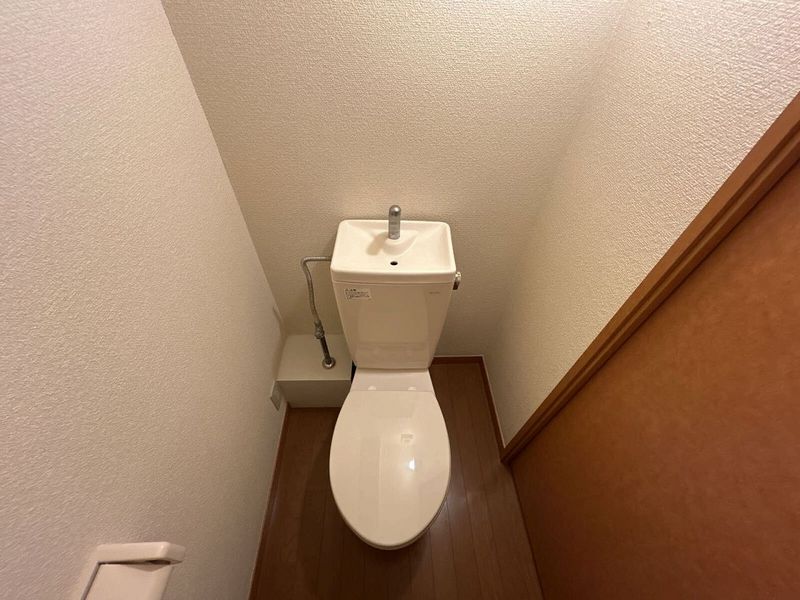 leopalace Ishihara Ekimae Nhà vệ sinh