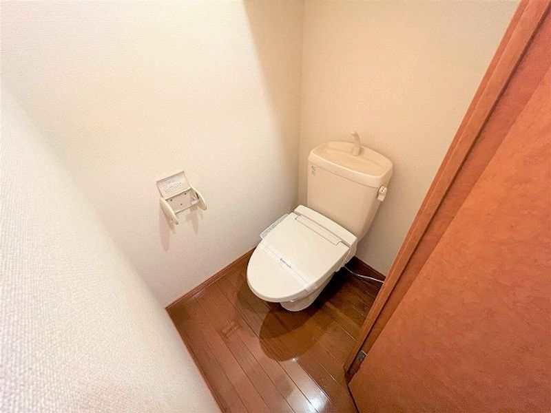 レオパレスキャンバス トイレ