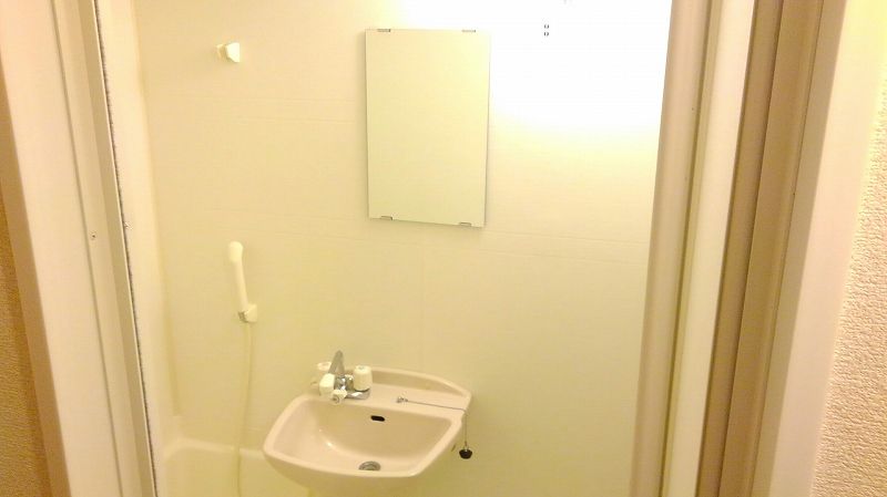 レオパレスドゥー 洗面台