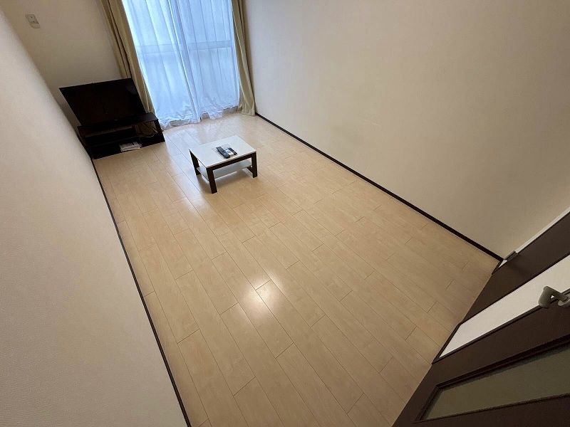 レオネクスト彰 居間
