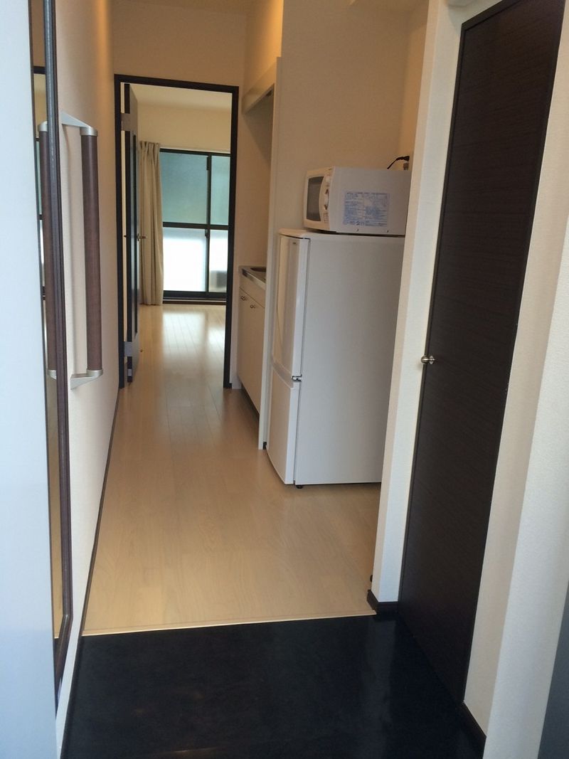 LEONEXT Tsurumaki 현관