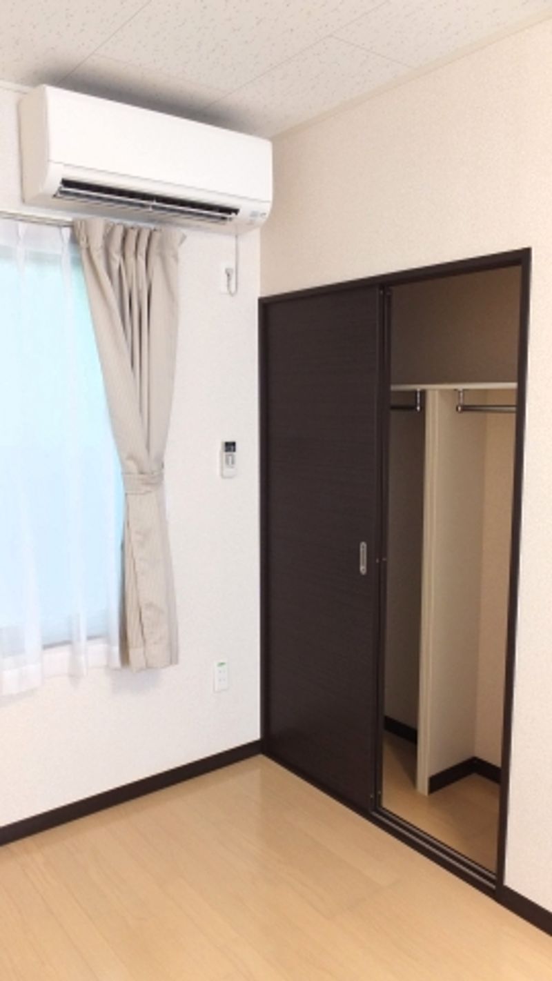 レオネクストフォレストサイド 収納