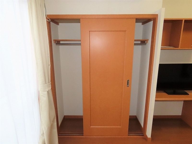 レオパレスアカシヤＢ 収納
