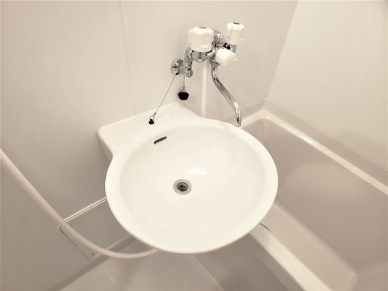 レオパレスシャローム氷室 洗面台