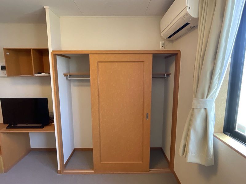 レオパレス中野５１ 収納
